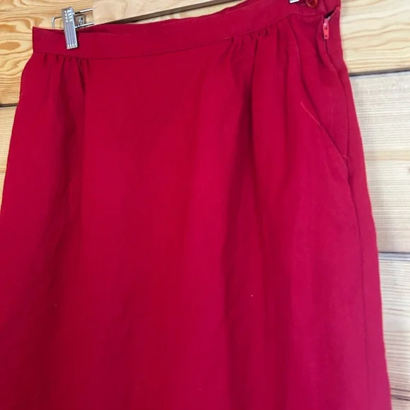 Vintage Wool Red Midi Skirt Women’s Small 100% Virgin 15.5” Pockets Pleats 80’s - Picture 2 of 7
